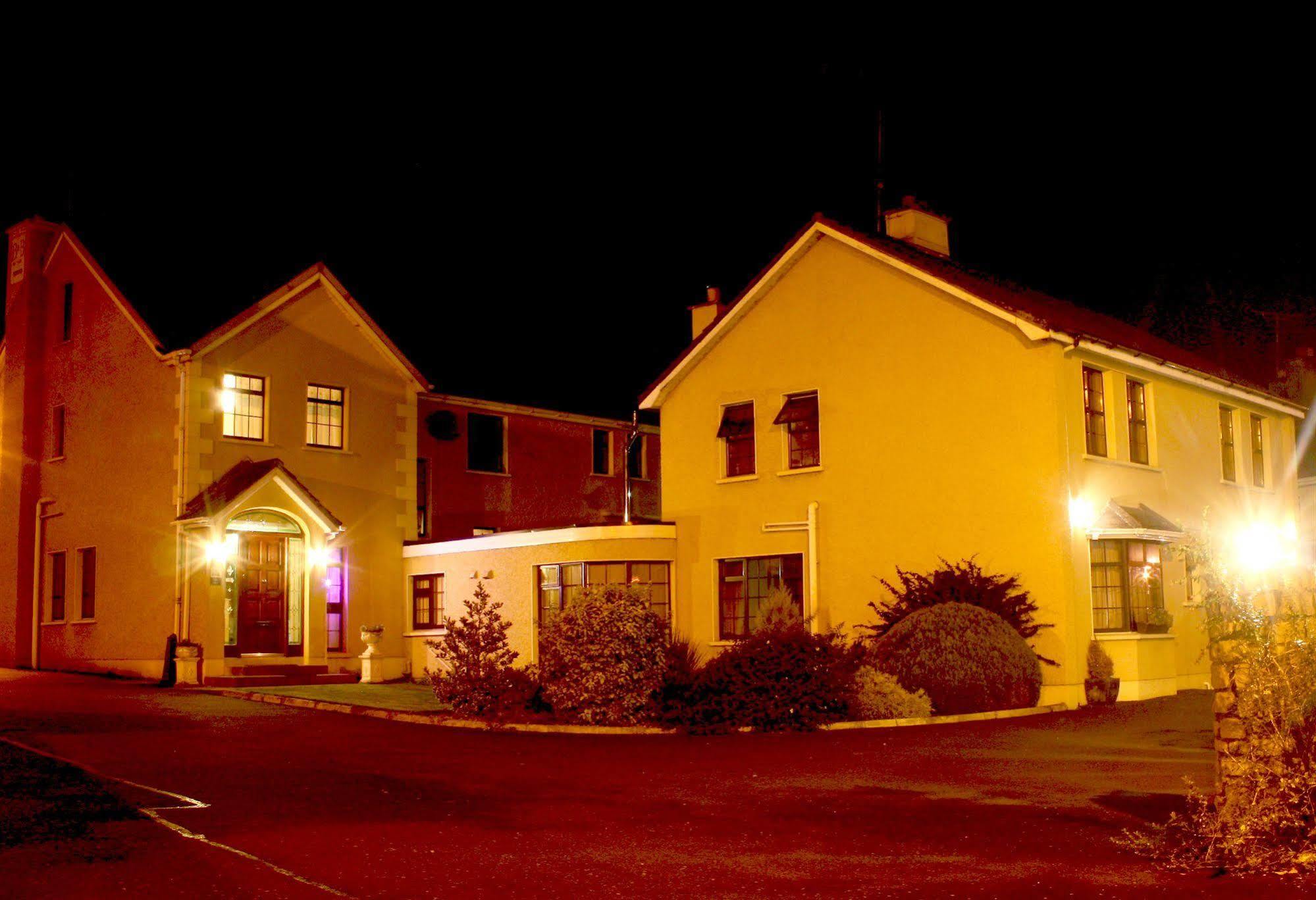 Pearse Road Rooms Donegal Town Eksteriør billede