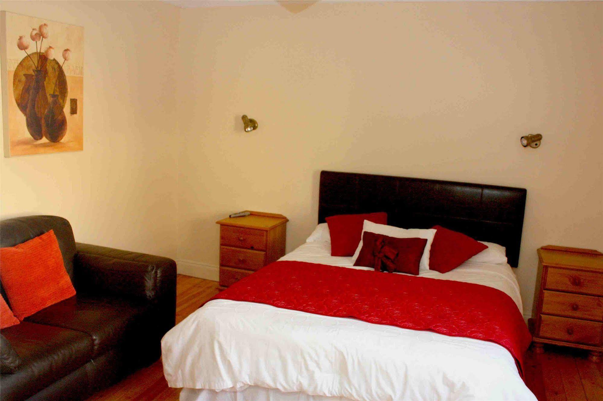 Pearse Road Rooms Donegal Town Eksteriør billede